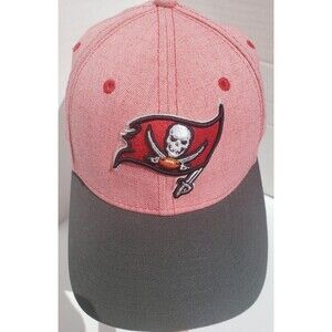 Tampa Bay Buccaneers Women's New Era Cap Pink & Gray Adj Hat 39Thirty Small/Med